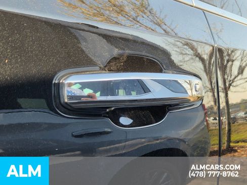 Used 2024 GMC Sierra 1500 Denali w/ Technology Package image 5