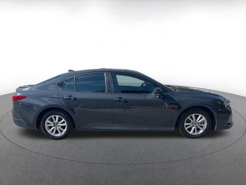 Used 2025 Toyota Camry LE image 15