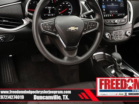 Used 2024 Chevrolet Malibu LT FWD image 24