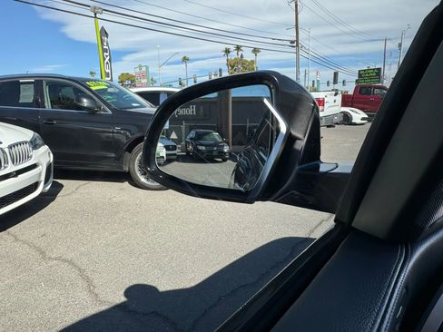 Used 2019 BMW X7 xDrive50i w/ M Sport Package image 34