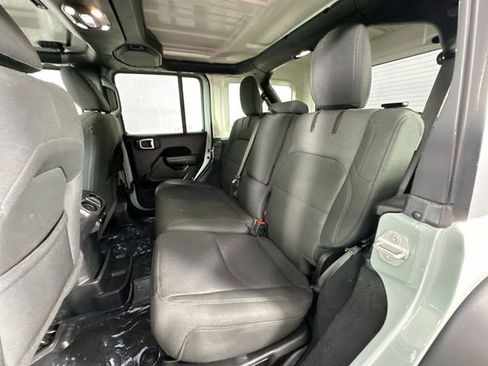 Used 2023 Jeep Wrangler Unlimited w/ Convenience Group image 25