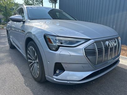 Used 2019 Audi e-tron Prestige w/ Prestige Package