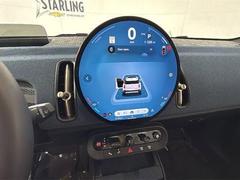 Used 2025 MINI Cooper Countryman S w/ Comfort Package Max image 19