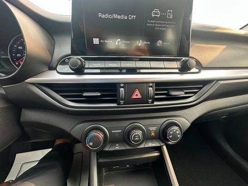 Used 2022 Kia Forte LXS FWD image 20