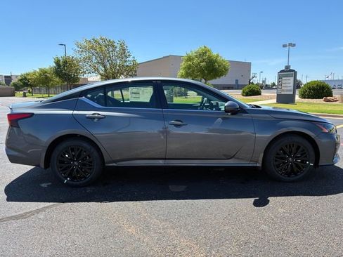 New 2026 Nissan Altima 2.5 SV w/ SV Special Edition Package FWD image 7