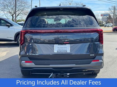 New 2026 Kia Carnival SX Prestige FWD image 4