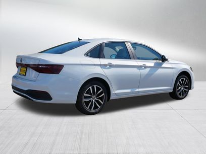 New 2025 Volkswagen Jetta SE