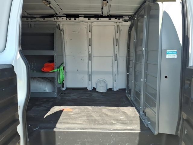 Used 2022 Chevrolet Express 2500 w/ Driver Convenience Package RWD image 23