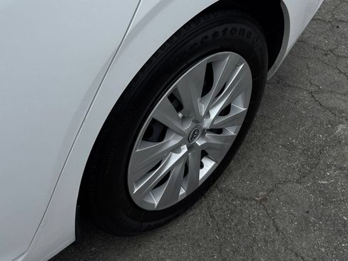 Used 2025 Nissan Sentra S FWD image 30