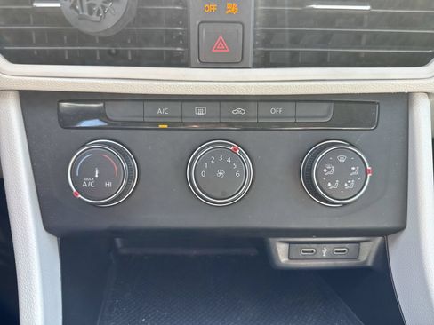 Used 2020 Volkswagen Jetta S FWD image 19