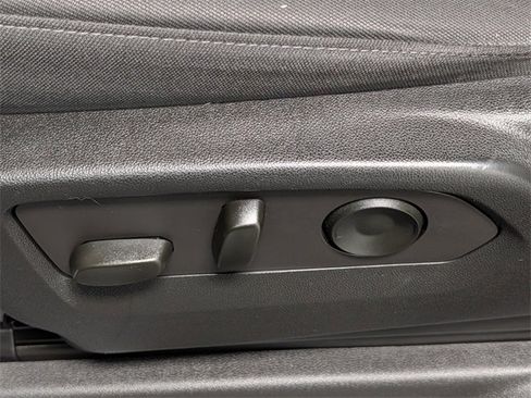 Certified 2022 Chevrolet Silverado 1500 RST image 12