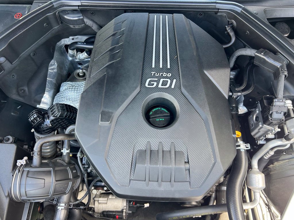 Used 2022 Genesis G70 2.0T w/ Prestige Package RWD image 19