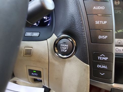 Used 2012 Lexus LS 460 Luxury image 35