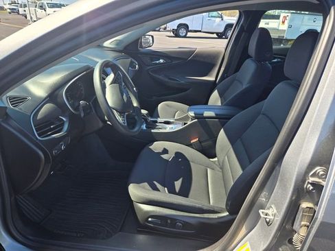 Used 2023 Chevrolet Malibu LT image 10