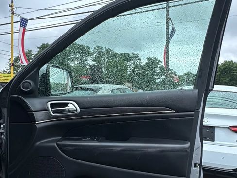 Used 2018 Jeep Grand Cherokee High Altitude AWD/4WD image 38