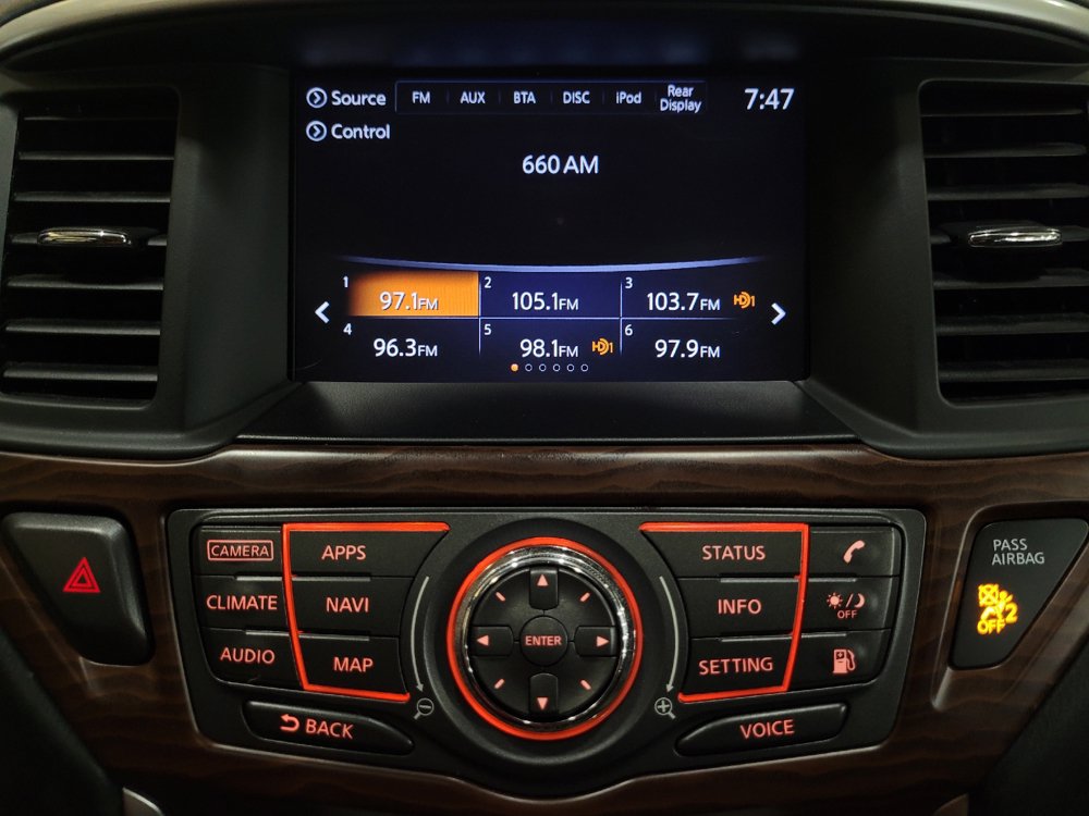 Used 2018 Nissan Pathfinder Platinum AWD/4WD image 25