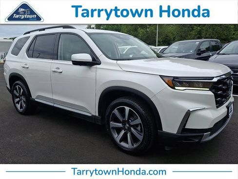 Certified 2023 Honda Pilot Elite image 1