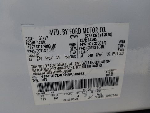 Used 2017 Ford Explorer XLT w/ Equipment Group 202A FWD image 33