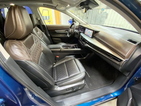 Used 2025 Nissan Murano Platinum w/ Cargo Package image 28