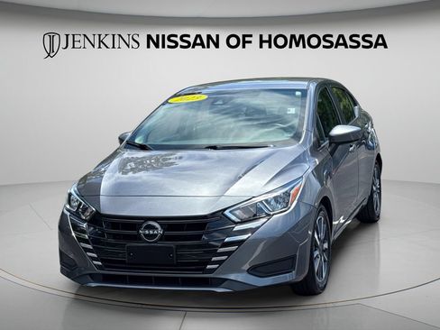 Certified 2023 Nissan Versa SV FWD image 13