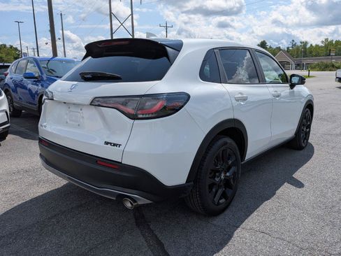 Certified 2024 Honda HR-V Sport image 7
