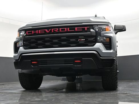 Used 2025 Chevrolet Silverado 1500 Custom Trail Boss AWD/4WD image 28