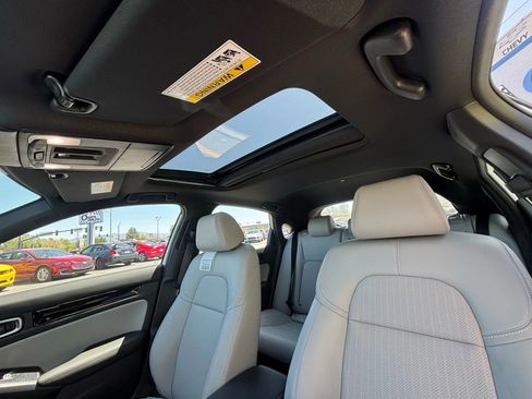 Used 2025 Honda Civic Sport Touring image 15