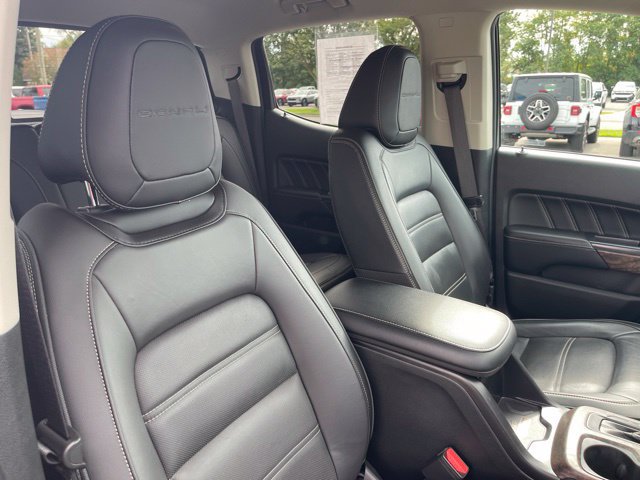 Used 2022 GMC Canyon Denali AWD/4WD image 34