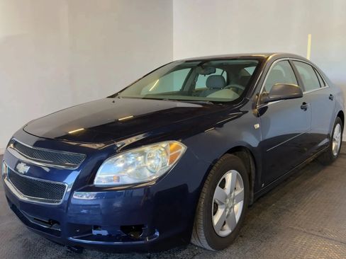 Used 2008 Chevrolet Malibu LS FWD image 2