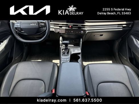 Used 2026 Kia Sportage EX FWD image 11