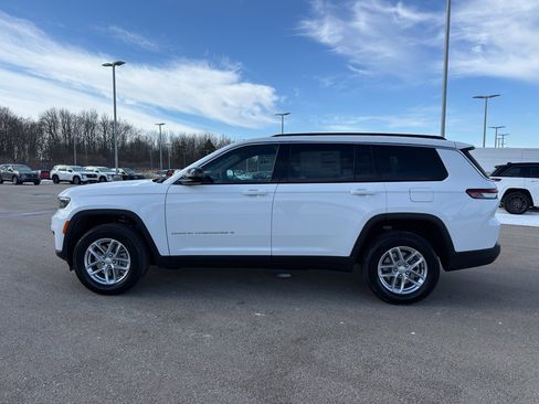 New 2026 Jeep Grand Cherokee L Laredo AWD/4WD image 6