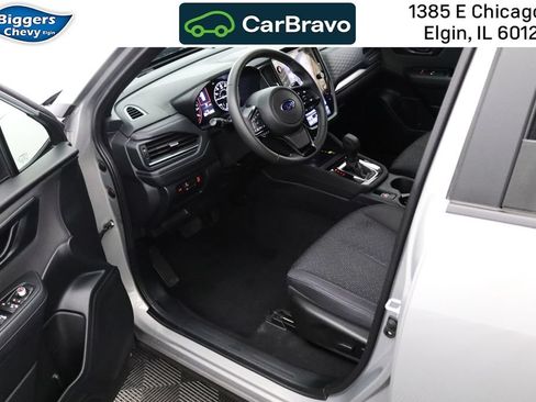 Used 2025 Subaru Forester Premium AWD/4WD image 15