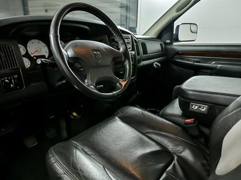 Used 2003 Dodge Ram 3500 Truck ST image 17