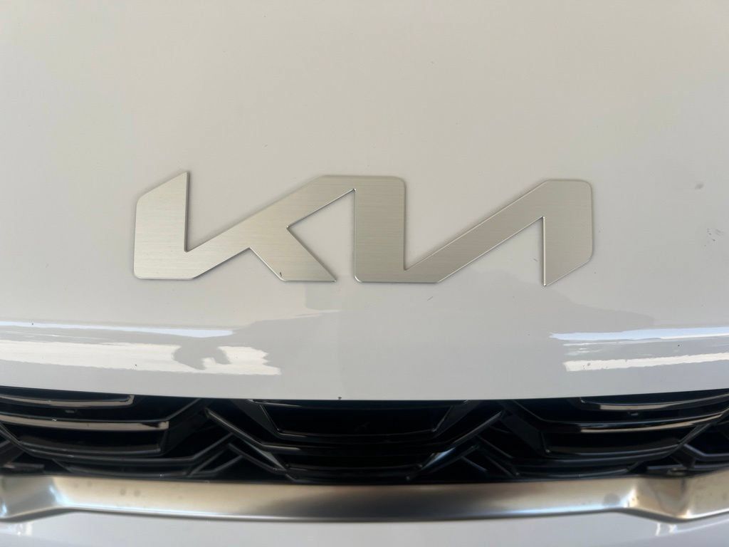 Certified 2024 Kia Sorento S w/ Panoramic Sunroof Package FWD image 29