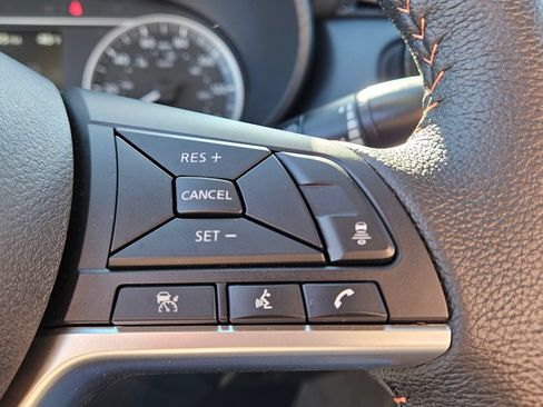 New 2025 Nissan Versa SR w/ Trunk Package FWD image 26