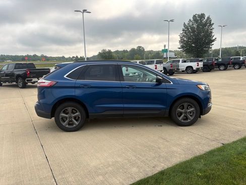 Used 2022 Ford Edge SEL w/ Sport Appearance Package AWD/4WD image 7