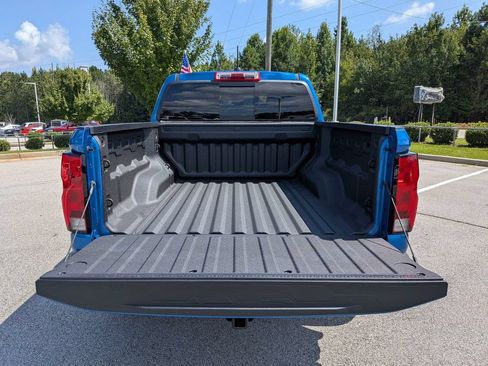 Used 2024 Chevrolet Colorado Trail Boss w/ Advanced Trailering Package AWD/4WD image 12