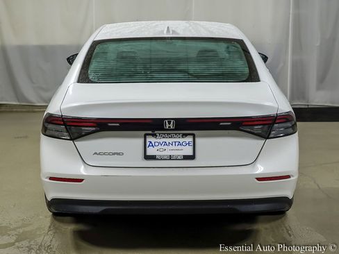Used 2023 Honda Accord LX image 7