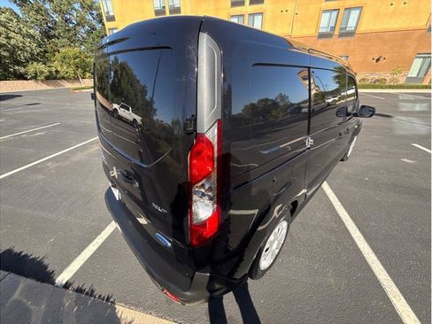 Used 2021 Ford Transit Connect XLT FWD image 7