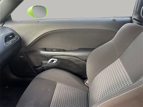 Used 2023 Dodge Challenger R/T w/ Blacktop Package image 19