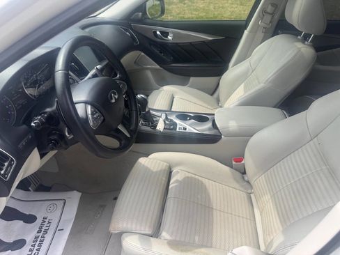 Used 2017 INFINITI Q50 Sport image 14