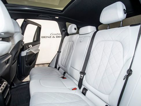 Used 2023 BMW X5 xDrive40i w/ M Sport Package AWD/4WD image 15