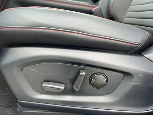 New 2026 Ford Explorer ST-Line w/ ST-Line Street Pack image 14