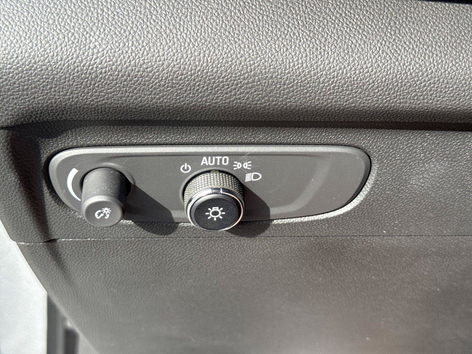 Used 2023 Buick Envision Preferred AWD/4WD image 17