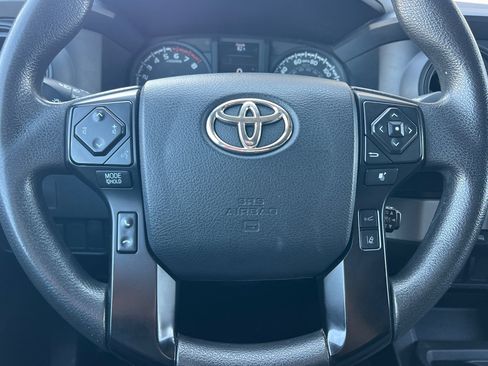 Used 2022 Toyota Tacoma SR RWD image 21