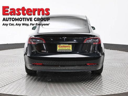 Used 2023 Tesla Model 3 Standard Range image 6