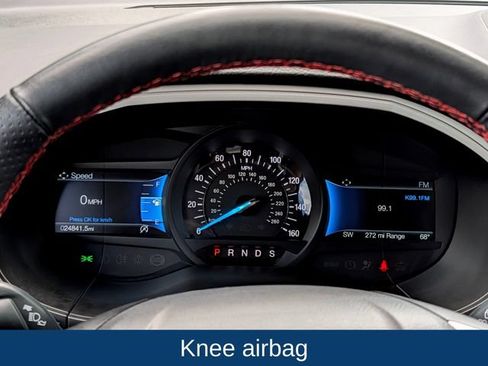 Used 2024 Ford Edge ST-Line w/ Class II Trailer Tow Package AWD/4WD image 23