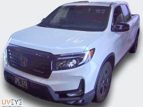 Used 2022 Honda Ridgeline Black Edition image 11