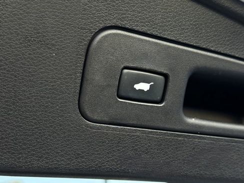 Used 2019 Acura MDX FWD w/ Tech & Entertainment image 38