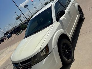 Used 2019 Dodge Journey SE w/ Blacktop Package FWD video 1